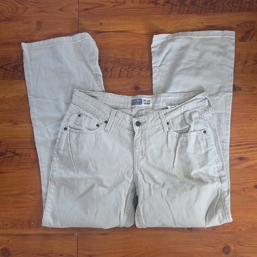 Signature by Levi Strauss Light Beige Low Rise Bootcut Jeans